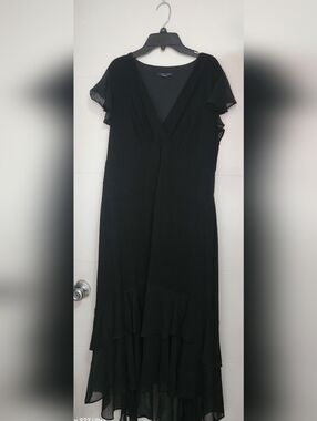 Tommy Hilfiger Black V-Neck Ruffle Maxi Dress